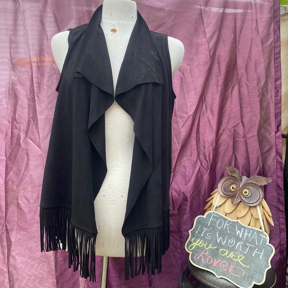 Steve Madden Black Faux Suede Fringe Vest – Bohemian Festival Style – One Size